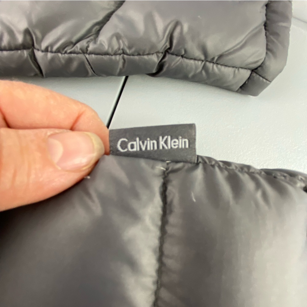 Calvin Klein Gunmetal Gray Lightweight Packable Puffer Down Jacket Wms sz L - Picture 7 of 15
